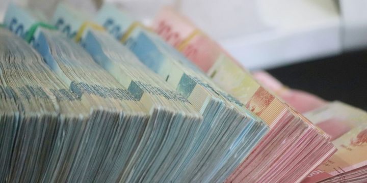 Apple оштрафовали на $851 млн за нарушения конфиденциальности и антимонопольного законодательства